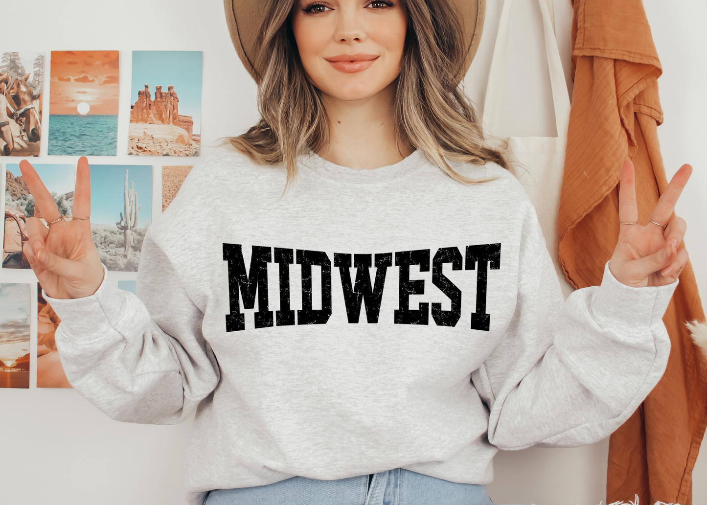 MIDWEST Distressed crewneck